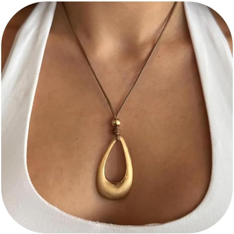 Gold Circle Pendant Chunky Leather Cord Necklace Large Round Pendant Statement Necklace Long Boho Jewelry Western Outfit for Women